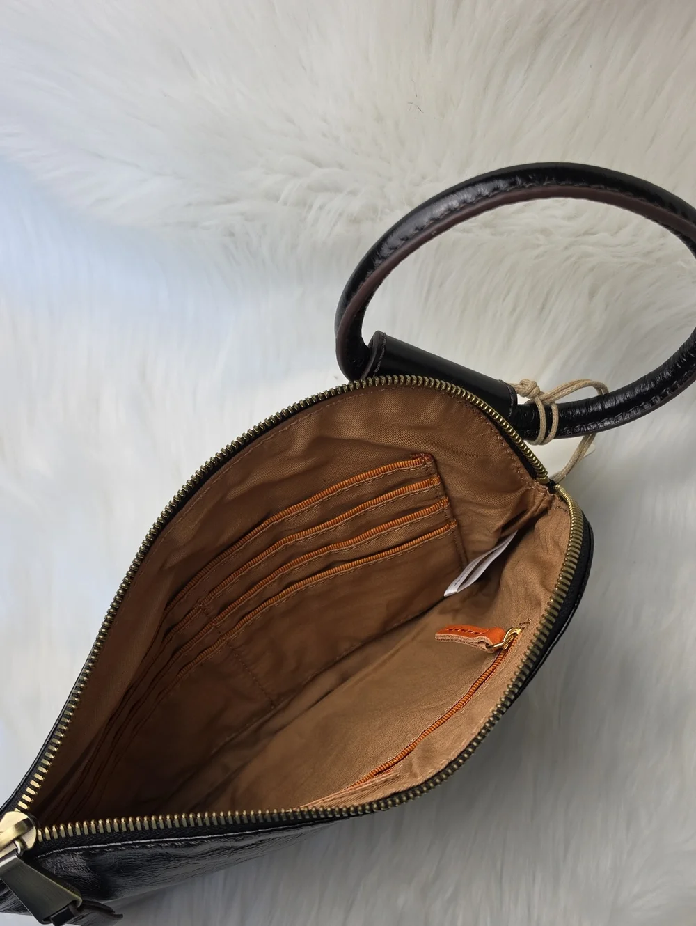 HOBO‎ Sable Brown Distressed Leather Ring Circular Strap Party Wristlet Clutch